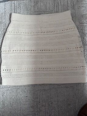GAP Cream Crochet Mini Skirt